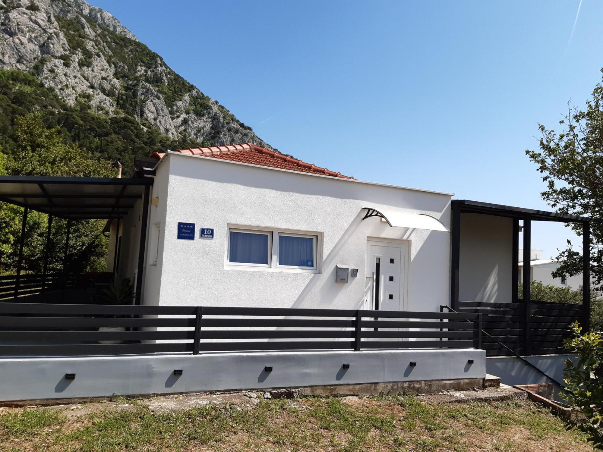 Apartment Nino Gradac  Kültér fotó