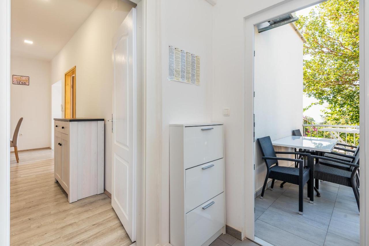 Apartment Nino Gradac  Kültér fotó